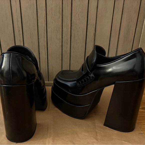 Steve Madden Catelyn Black Platform Loafers - Picture 3 of 5